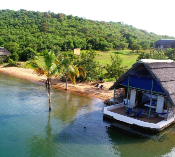 Lake Shore Lodging